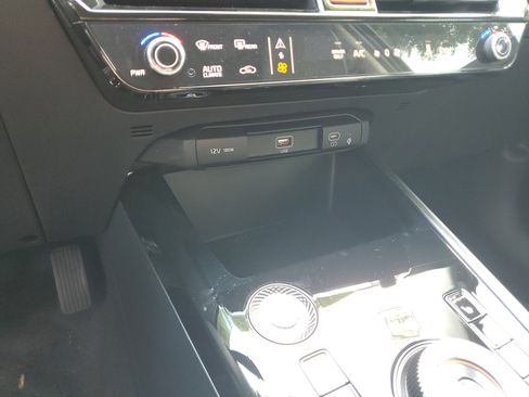 New 2026 Kia Niro Wind FWD image 20