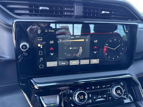 Used 2024 GMC Sierra 2500 AT4 w/ AT4 Premium Plus Package image 19