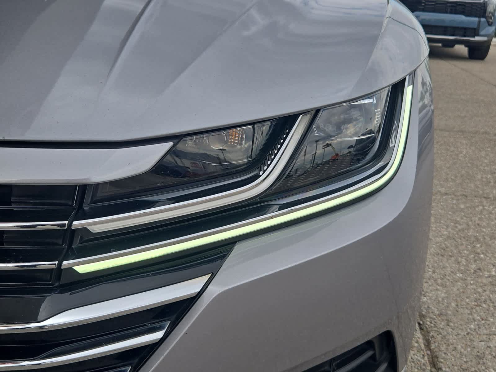 Used 2020 Volkswagen Arteon SE FWD image 11