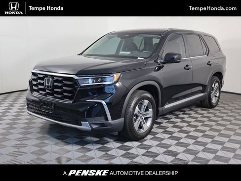 Used 2025 Honda Pilot EX-L image 1