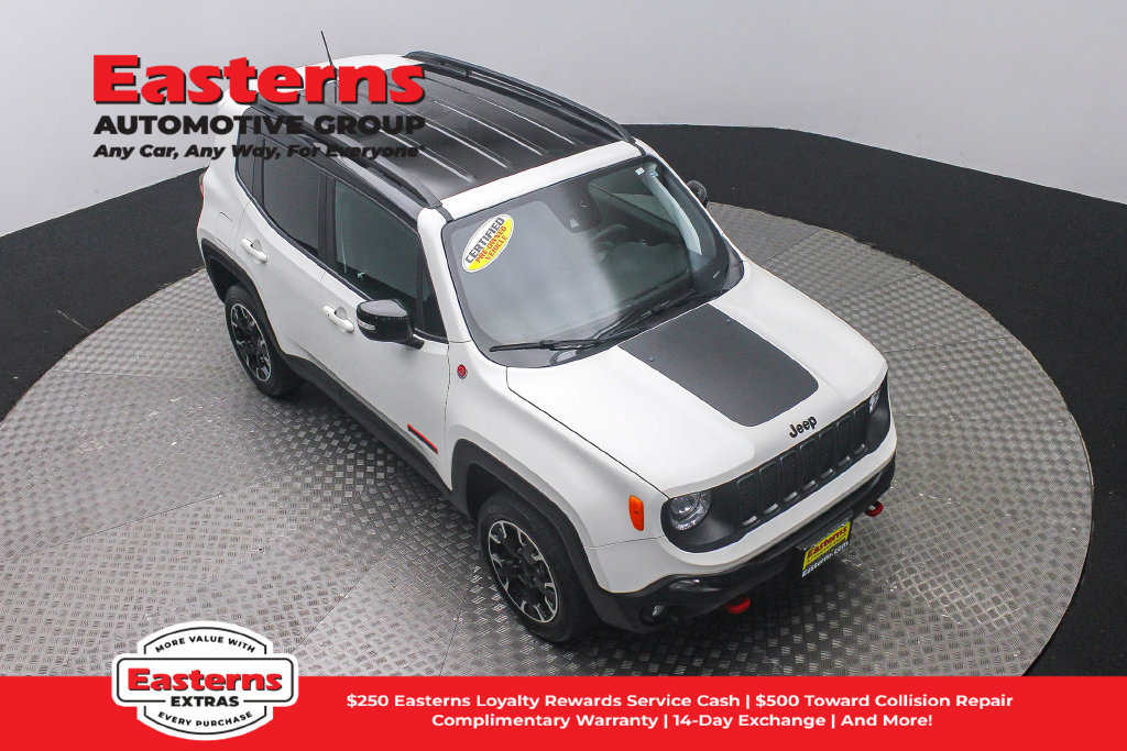 Used 2023 Jeep Renegade Trailhawk AWD/4WD image 4