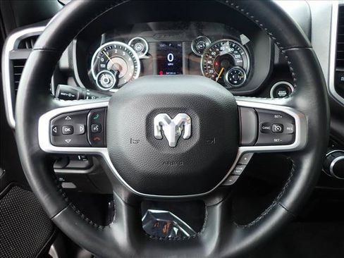 Used 2022 RAM 1500 Big Horn AWD/4WD image 11