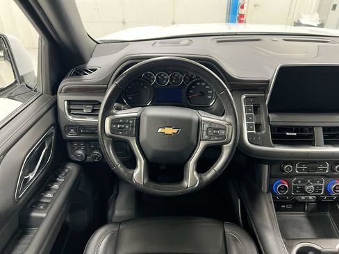 Used 2021 Chevrolet Suburban LT AWD/4WD image 11