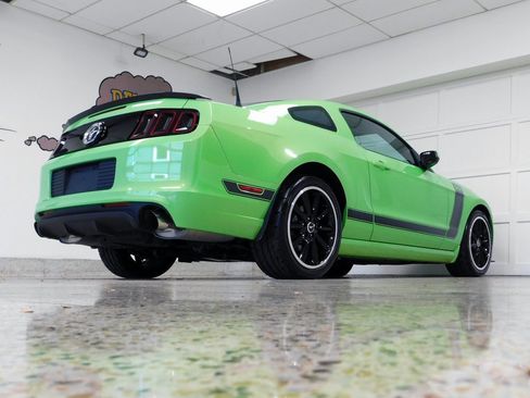 Used 2013 Ford Mustang Boss 302 w/ Boss 302 Accessory Pkg image 12