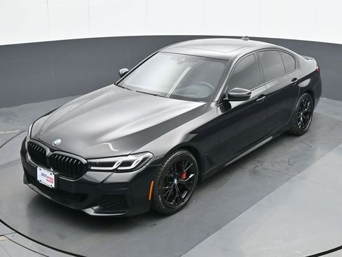 Used 2023 BMW 530i xDrive w/ M Sport Package image 17