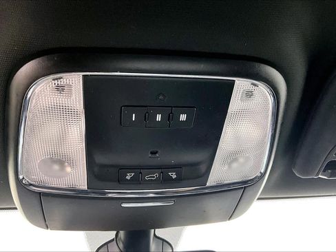 Used 2018 Jeep Grand Cherokee Limited RWD image 34