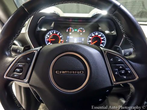 Used 2024 Chevrolet Camaro LT RWD image 13