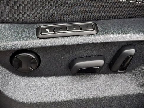 Used 2021 Volkswagen Atlas SEL image 27