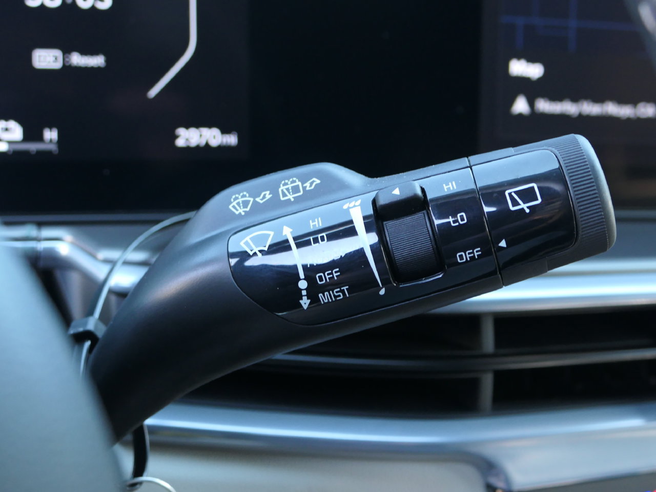 Certified 2025 Kia Sorento SX Prestige AWD/4WD image 19