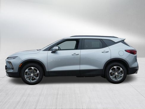 Certified 2025 Chevrolet Blazer LT w/ Convenience Package image 4