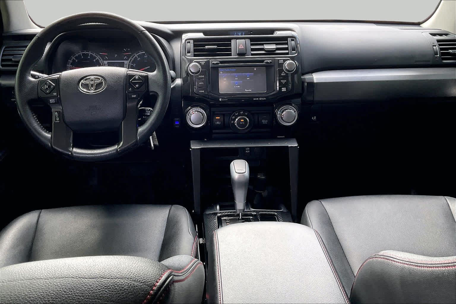 Used 2019 Toyota 4Runner TRD Off-Road Premium AWD/4WD image 15