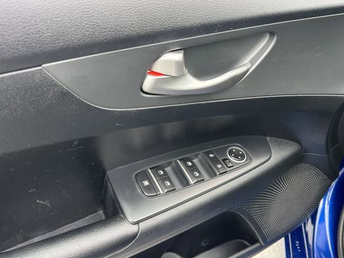 Used 2020 Kia Forte LXS image 20