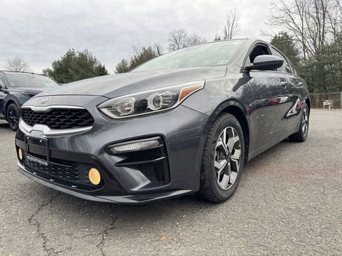 Used 2021 Kia Forte LXS image 1