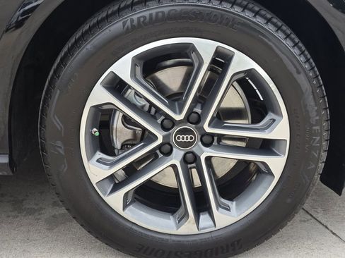 Used 2025 Audi Q5 Prestige AWD/4WD image 16