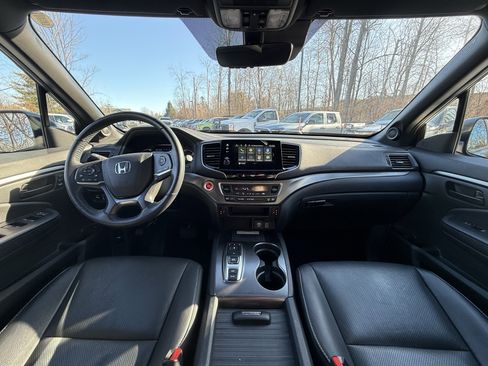 Used 2023 Honda Passport EX-L image 2