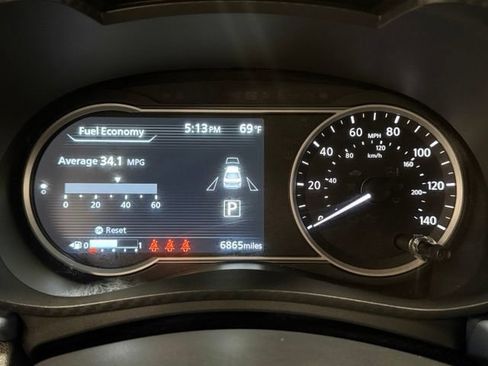 Used 2025 Nissan Versa SV w/ Trunk Package FWD image 20