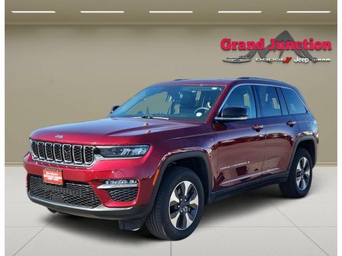 Used 2024 Jeep Grand Cherokee Limited 4xe AWD/4WD image 2
