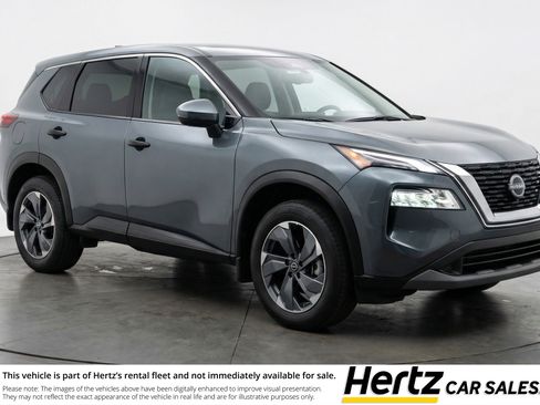 Used 2025 Nissan Rogue SV FWD image 1