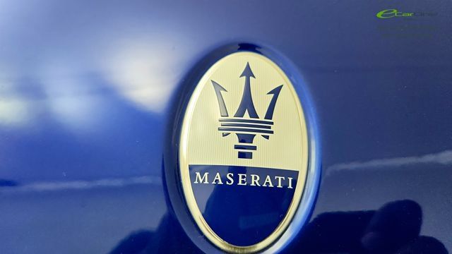 Used 2023 Maserati Levante GT AWD/4WD image 31