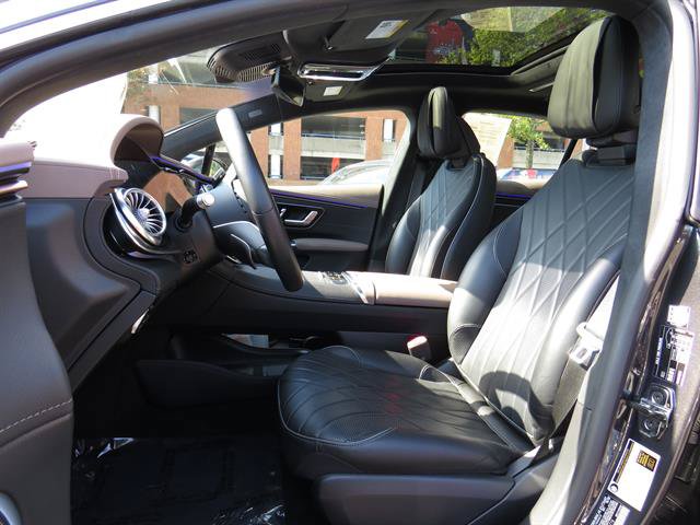 Used 2023 Mercedes-Benz EQS 580 4MATIC Sedan image 18