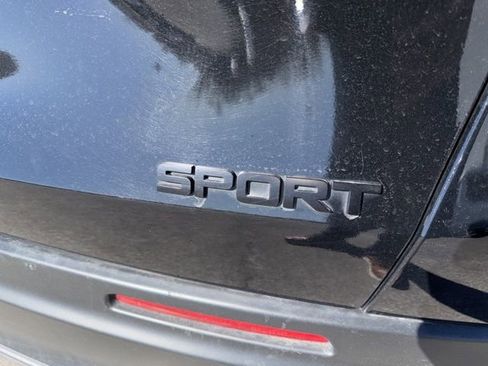 Used 2025 Honda HR-V Sport image 22