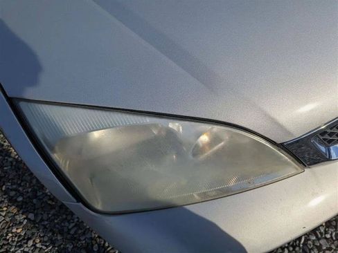 Used 2007 Ford Focus SE FWD image 25