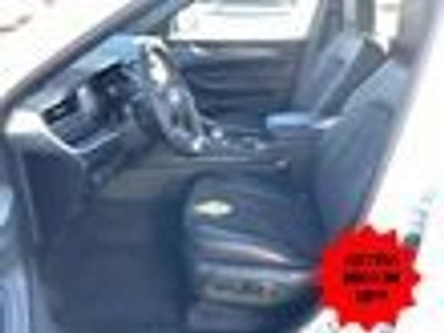 New 2025 Jeep Grand Cherokee L Altitude image 5