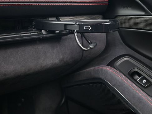 Used 2018 Porsche 718 Boxster GTS RWD image 19