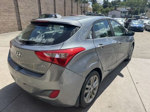 Used 2016 Hyundai Elantra GT w/ Option Group 02 FWD image 3
