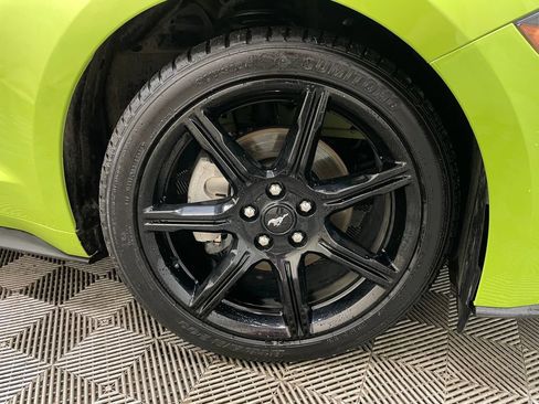 Used 2020 Ford Mustang Coupe w/ Equipment Group 101A RWD image 44