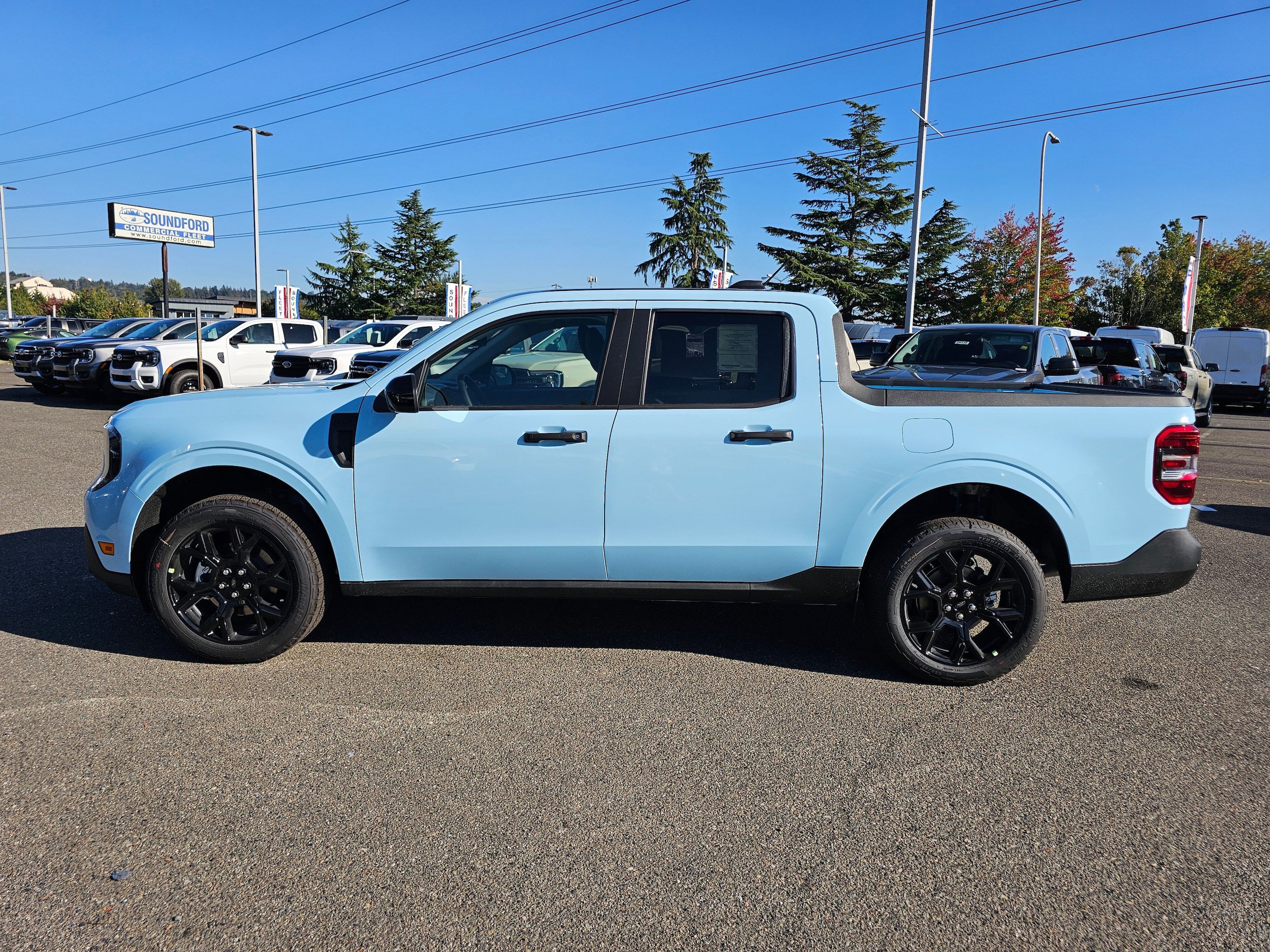 New 2026 Ford Maverick XLT w/ Equipment Group 301A AWD/4WD image 8