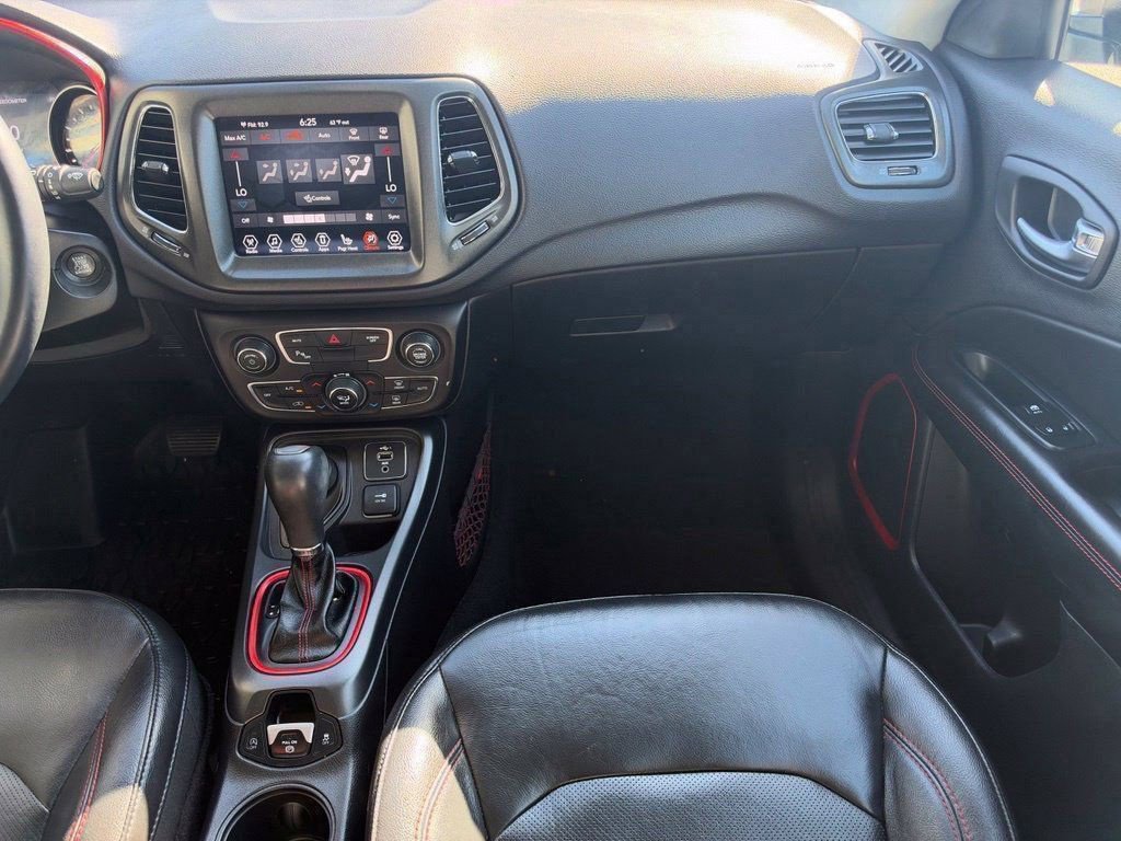 Used 2019 Jeep Compass Trailhawk w/ Leather Interior Group AWD/4WD image 20