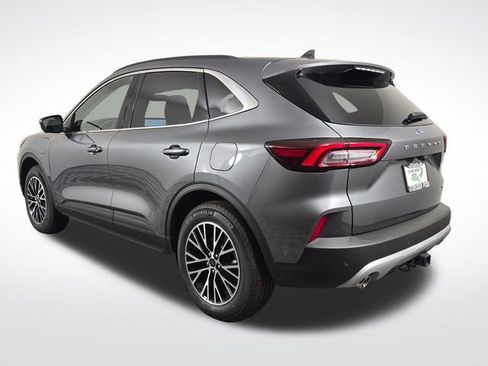 Used 2024 Ford Escape SE w/ PHEV Premium Package image 5