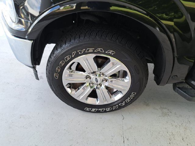 Used 2019 Ford F150 Lariat w/ Equipment Group 502A Luxury AWD/4WD image 31
