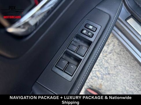 Used 2014 Lexus ES 350 w/ Luxury Package FWD image 15
