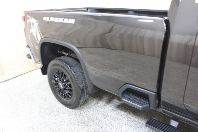 Used 2021 Chevrolet Silverado 3500 LT w/ Convenience Package AWD/4WD image 11