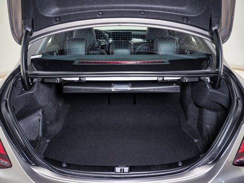 Used 2020 Mercedes-Benz C 300 4MATIC Sedan image 27