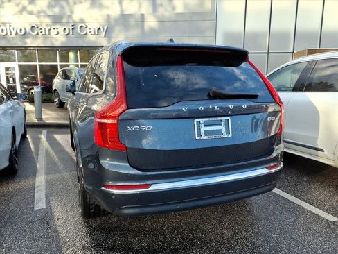 Used 2024 Volvo XC90 B5 Plus AWD/4WD image 7