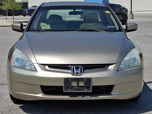 Used 2004 Honda Accord EX image 4