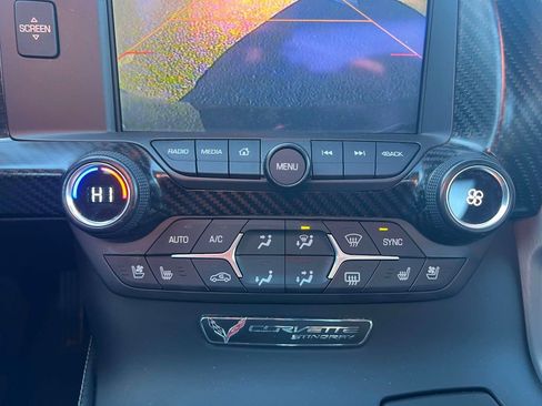 Used 2015 Chevrolet Corvette Stingray Coupe w/ 2LT Preferred Equipment Group image 27