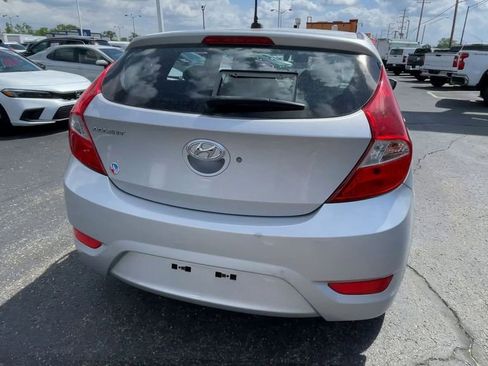 Used 2016 Hyundai Accent SE FWD image 9