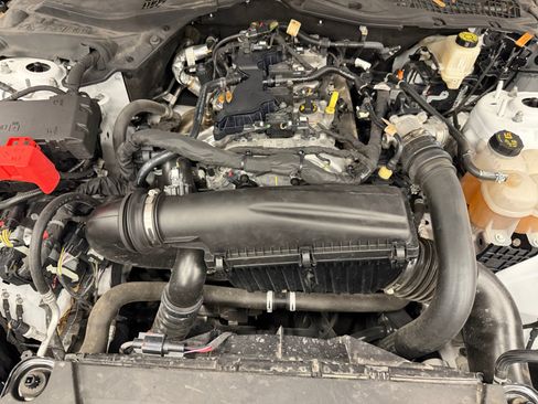 Used 2024 Ford Mustang Coupe RWD image 27