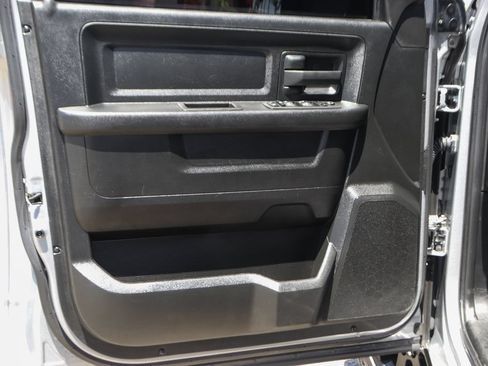 Used 2022 RAM 2500 Tradesman AWD/4WD image 15