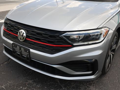Used 2020 Volkswagen Jetta GLI FWD image 28
