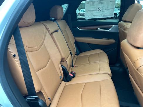 New 2026 Cadillac XT5 Premium Luxury w/ LPO, Floor Liner Package image 30