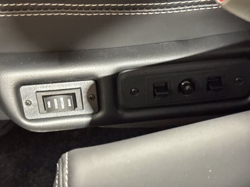 New 2026 GMC Savana 2500 w/ Driver Convenience Package RWD image 50