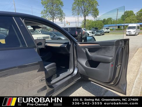Used 2024 Tesla Model Y Long Range image 21