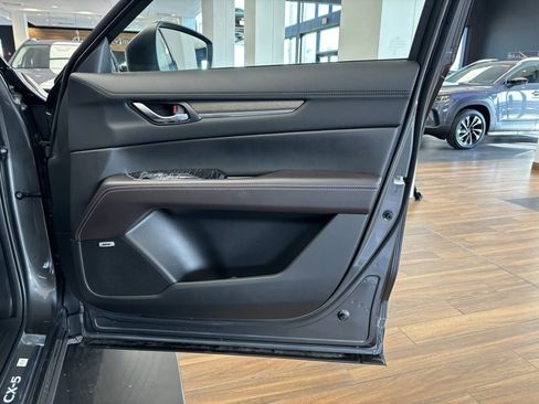 New 2025 MAZDA CX-5 Signature image 20
