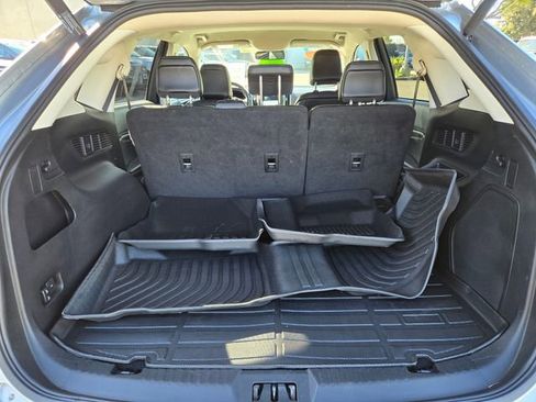 Certified 2022 Ford Edge Titanium AWD/4WD image 16
