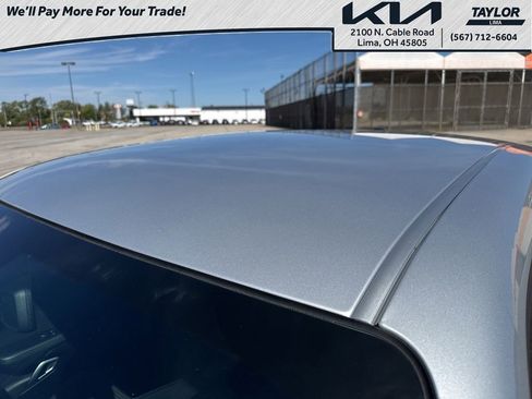 Used 2023 Dodge Challenger R/T image 12